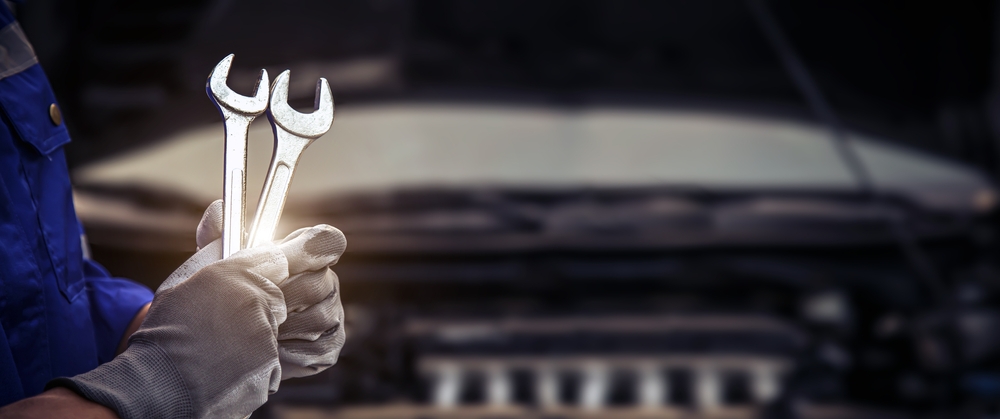 5 basic car maintenance tips you should adopt